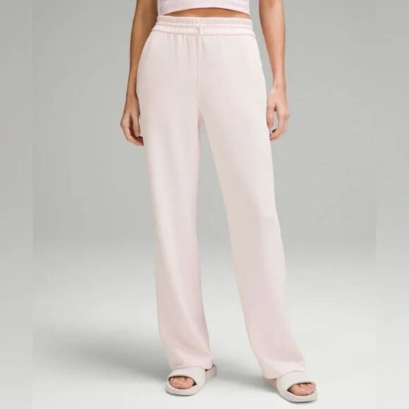 Lululemon Softstreme High-Rise Straight Leg Pant Strawberry Milkshake Size 4 - Picture 3 of 7